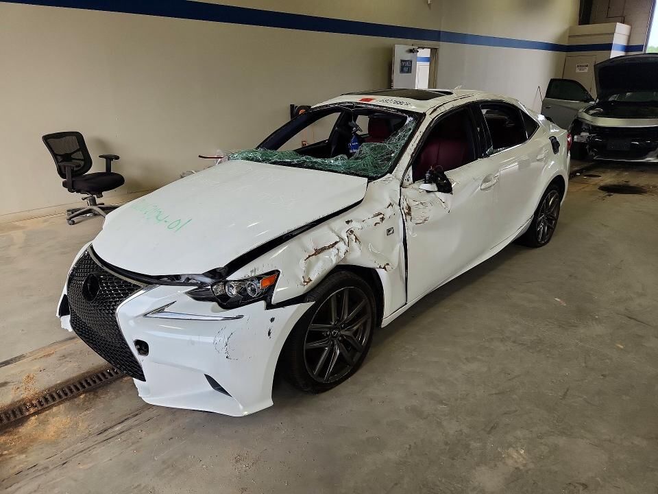 2016 LEXUS IS
