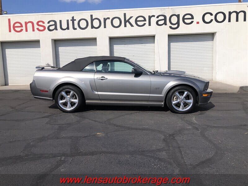2008 FORD Mustang
