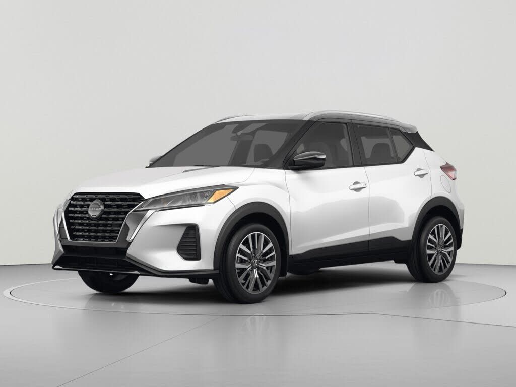 2023 NISSAN Kicks