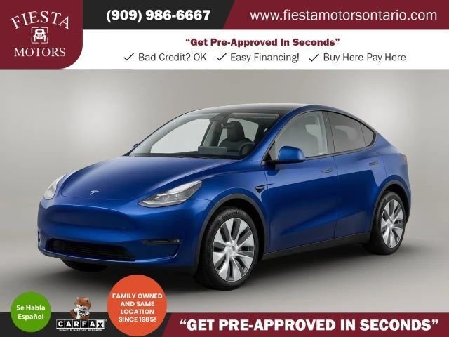 2024 TESLA Model Y