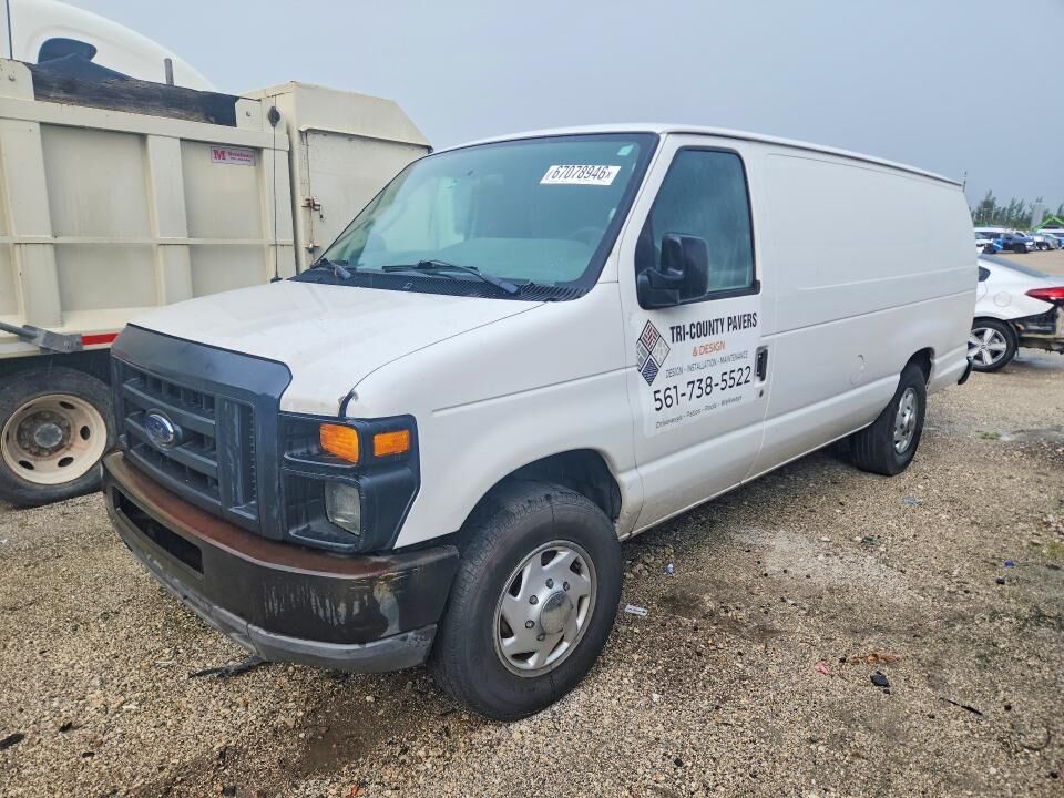 2013 FORD E-250