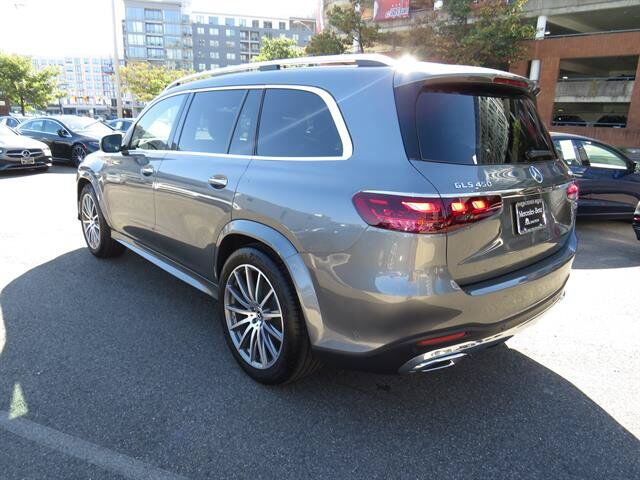 2025 Mercedes-Benz GLS-Class
