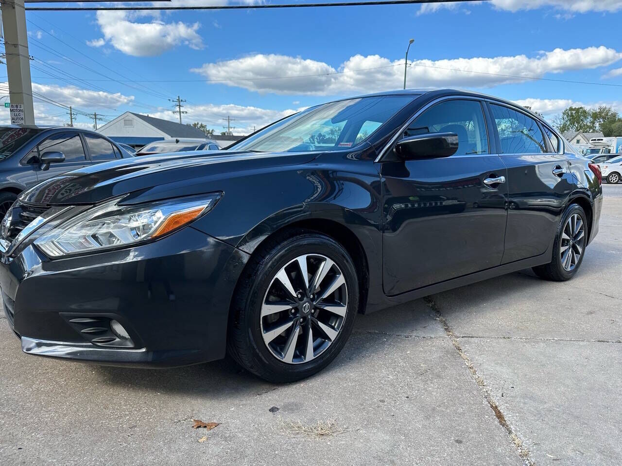 2017 NISSAN Altima