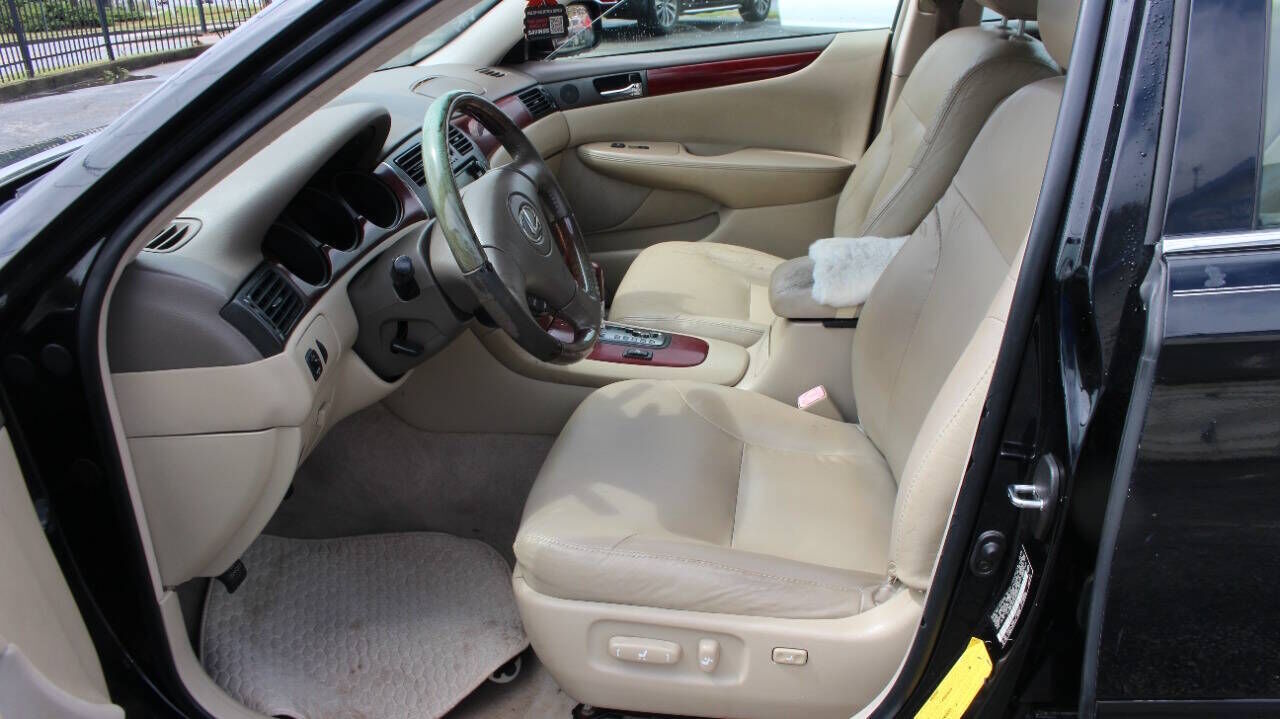 2004 Lexus ES