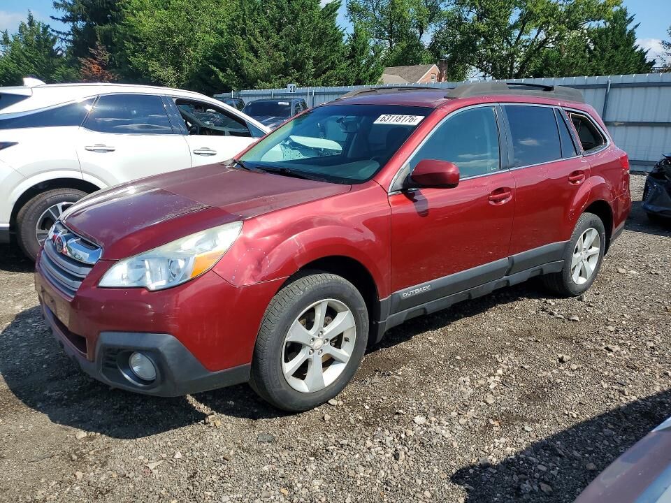 2013 SUBARU Outback