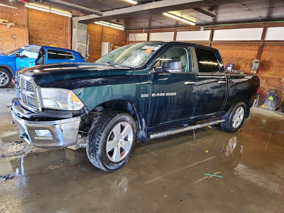 2011 DODGE Ram