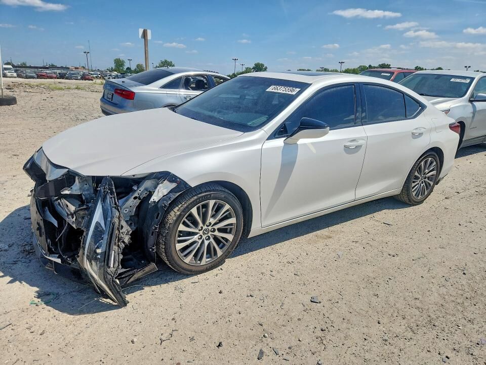 2019 LEXUS ES