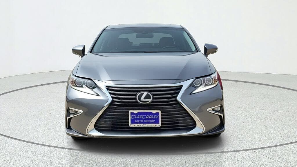 2018 Lexus ES