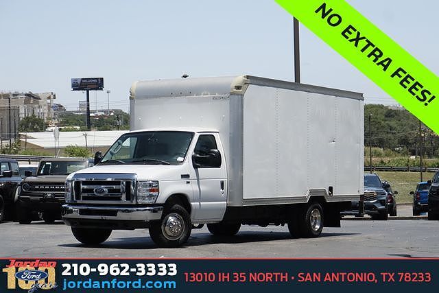 2019 FORD E-350