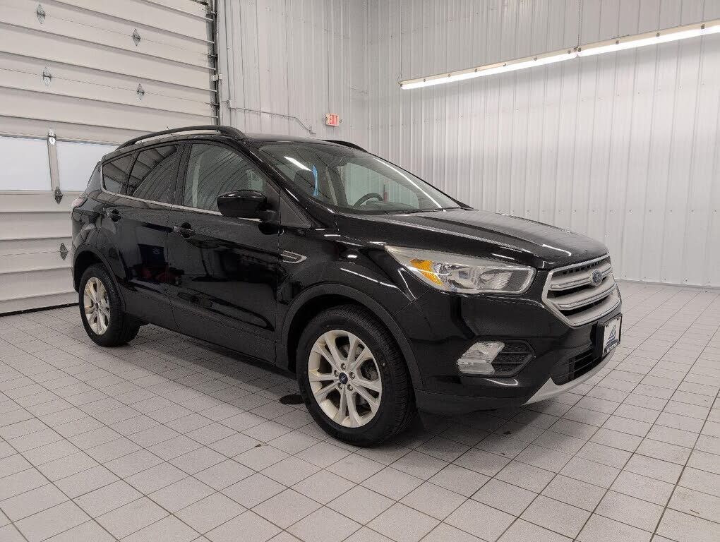2018 FORD Escape