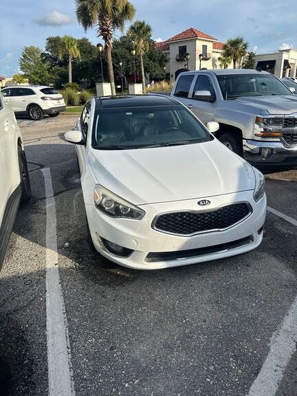 2016 KIA Cadenza