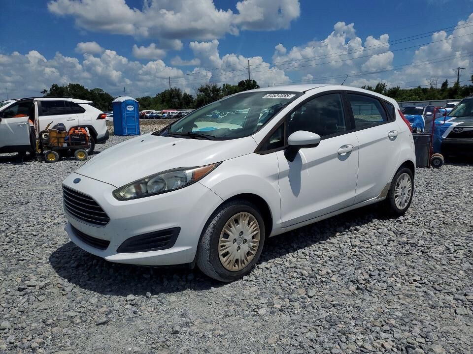 2016 FORD Fiesta