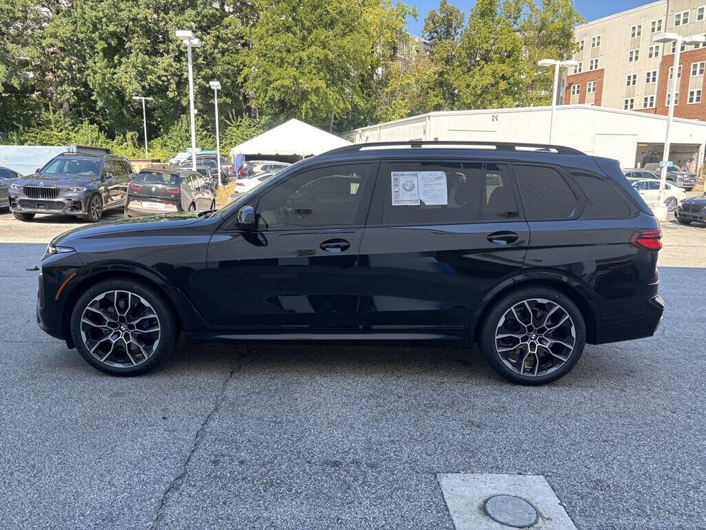 2024 BMW X7