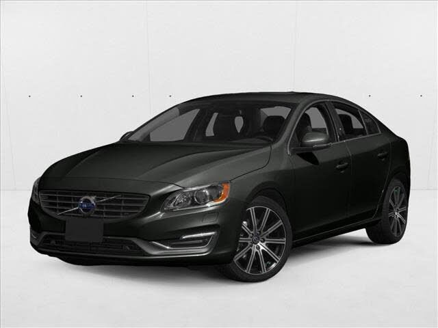 2015 VOLVO S60