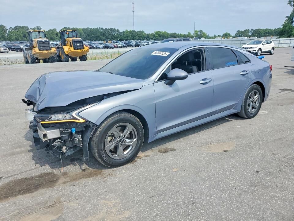 2022 KIA K5