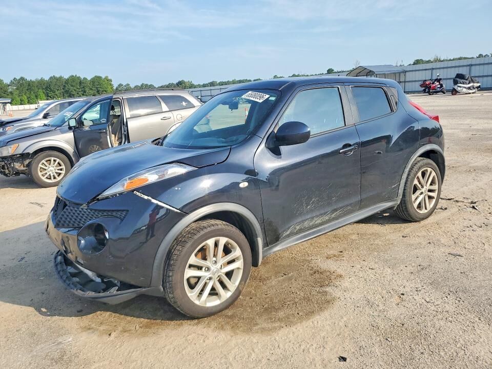 2013 NISSAN Juke