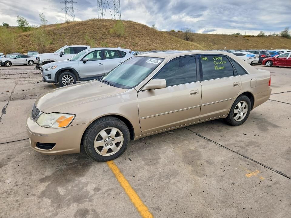 2002 TOYOTA Avalon