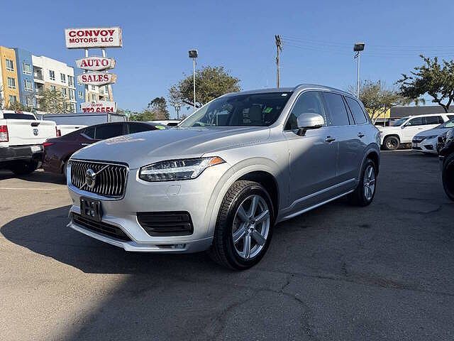2022 VOLVO XC90