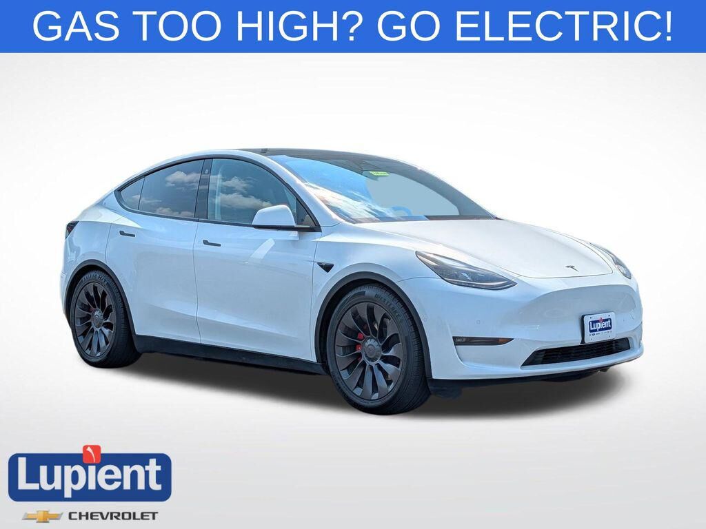 2022 TESLA Model Y