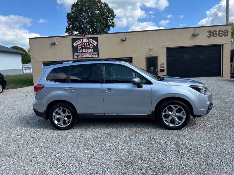2017 SUBARU Forester