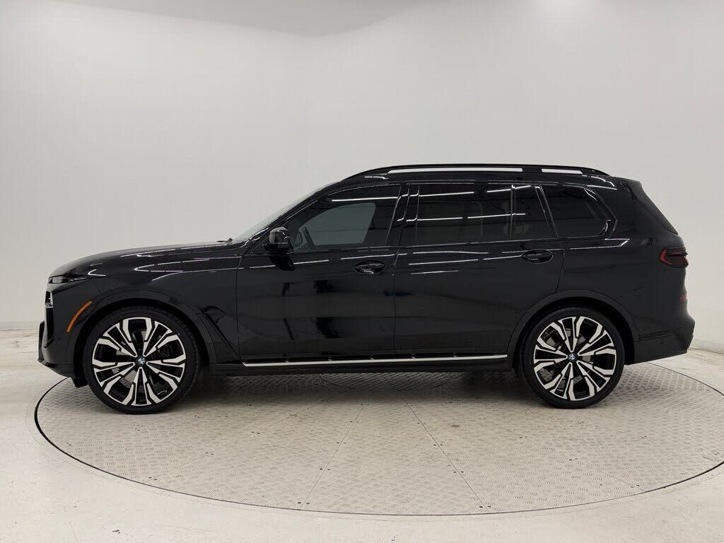 2024 BMW X7
