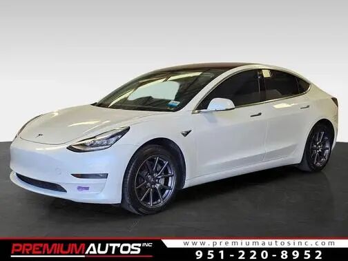 2019 TESLA Model 3