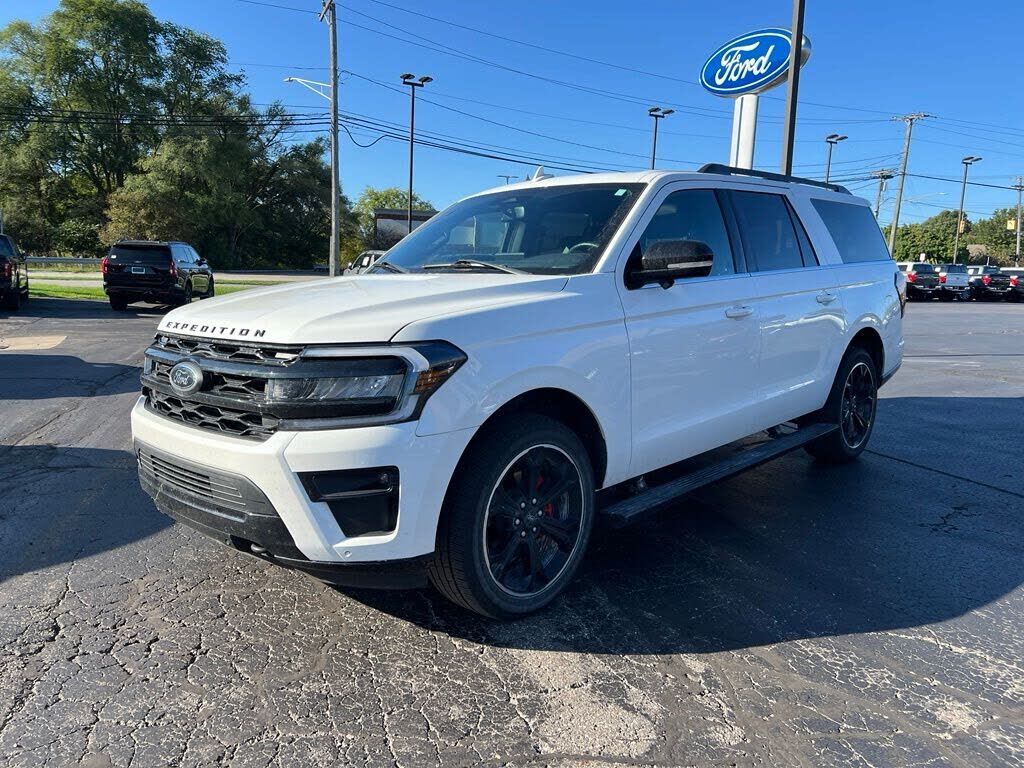 2023 FORD Expedition