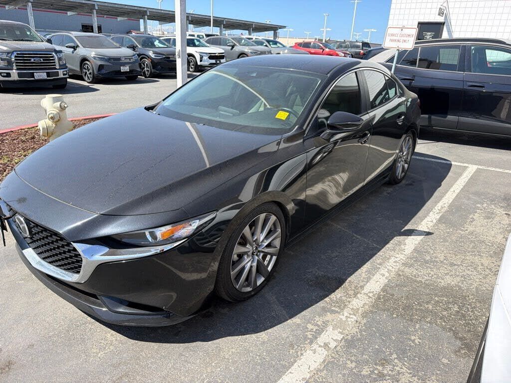2019 MAZDA Mazda3