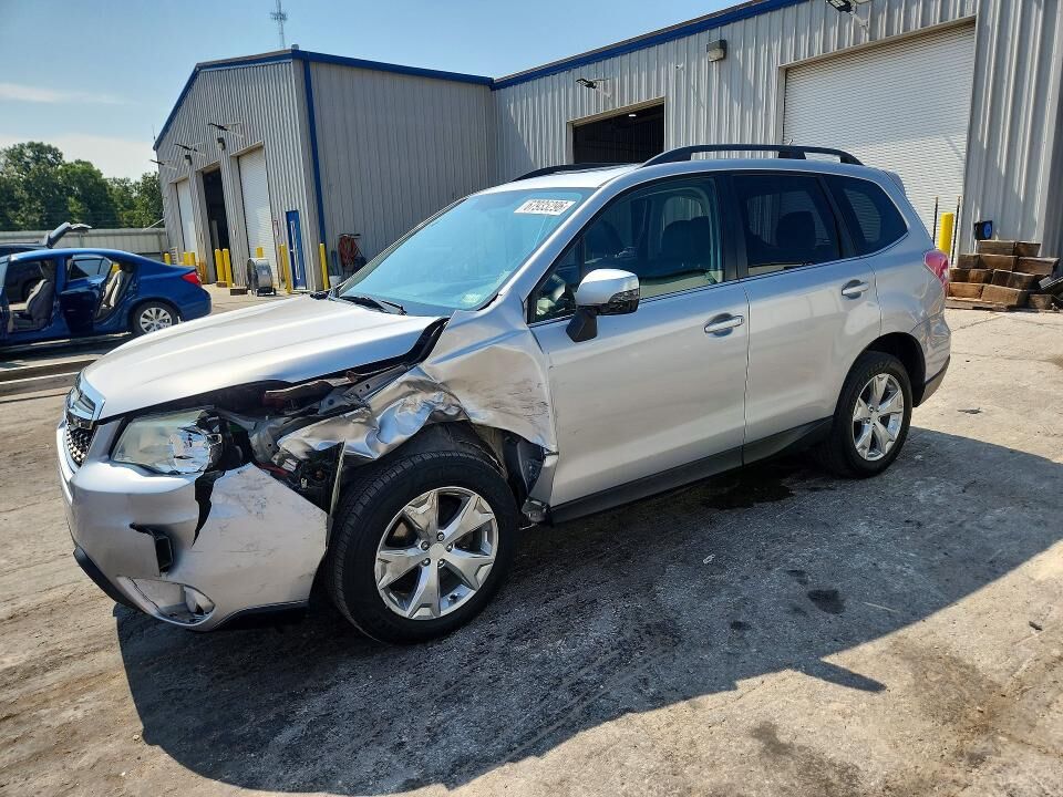 2014 SUBARU Forester