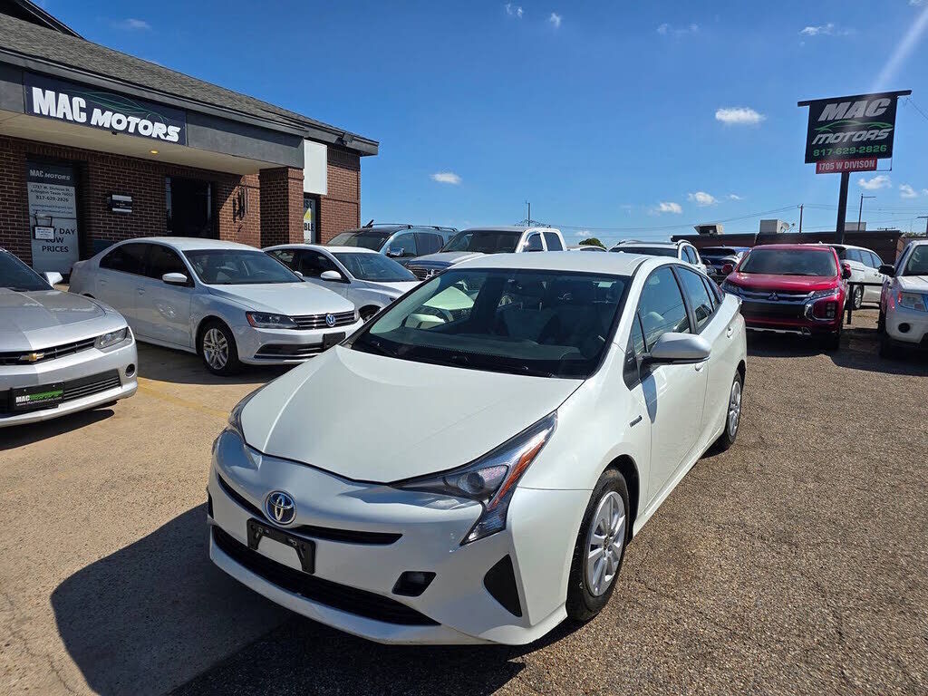 2016 TOYOTA PRIUS