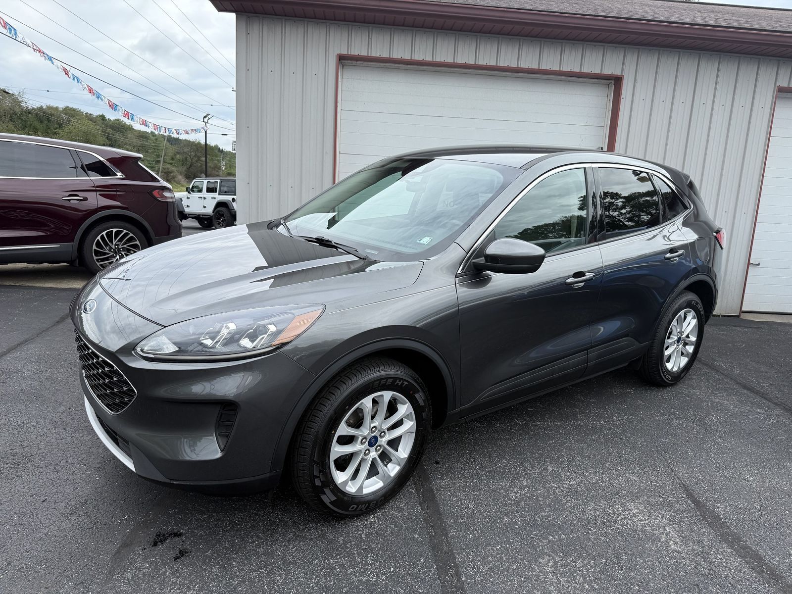 2020 FORD Escape