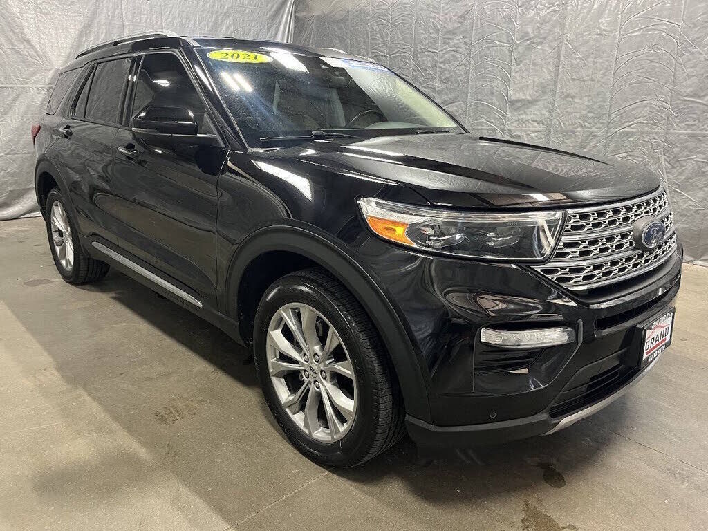 2021 FORD Explorer