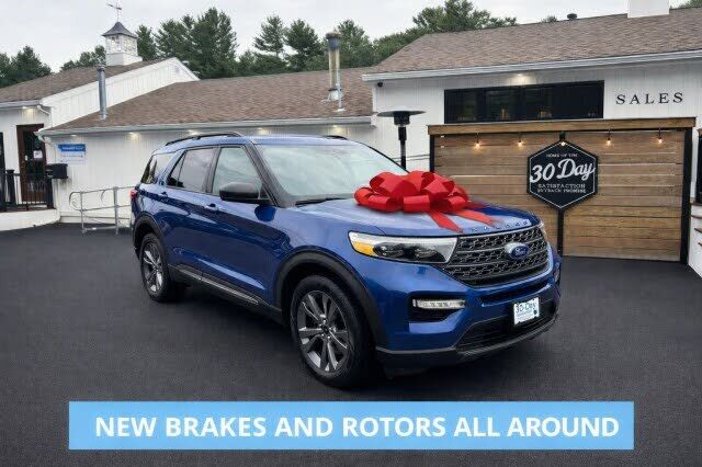 2021 FORD Explorer
