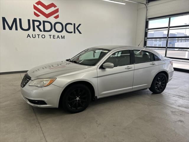 2011 CHRYSLER 200