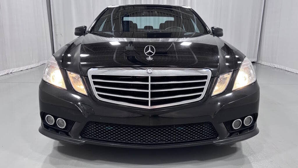 2010 Mercedes-Benz E-Class