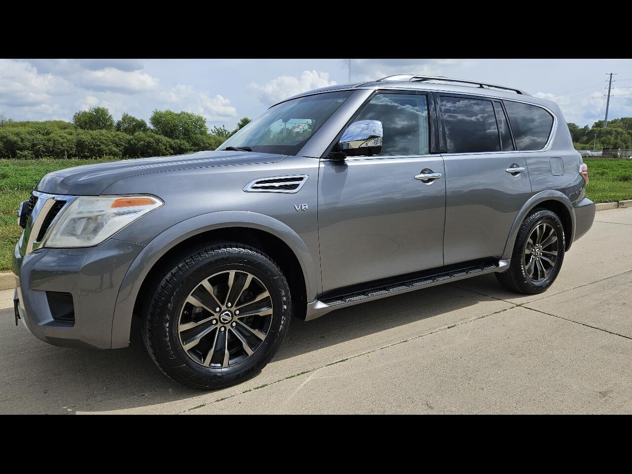 2017 NISSAN Armada