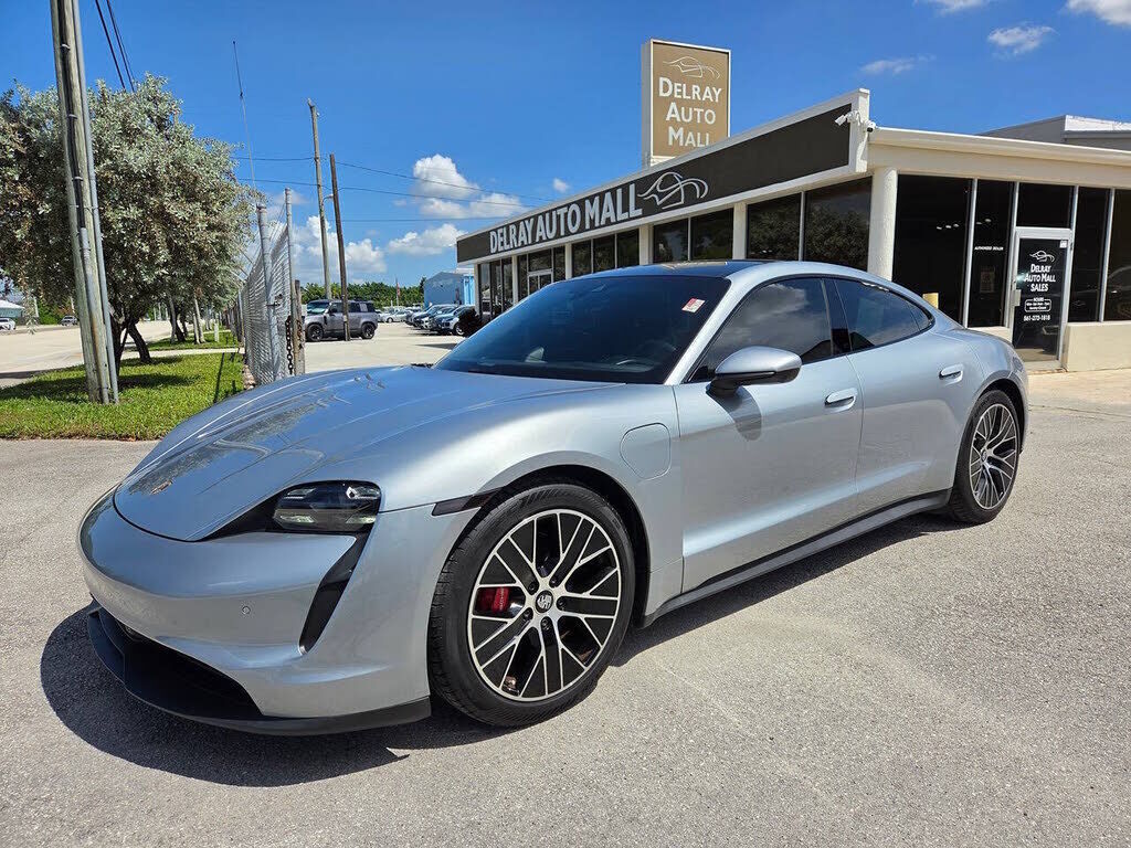 2021 PORSCHE Taycan