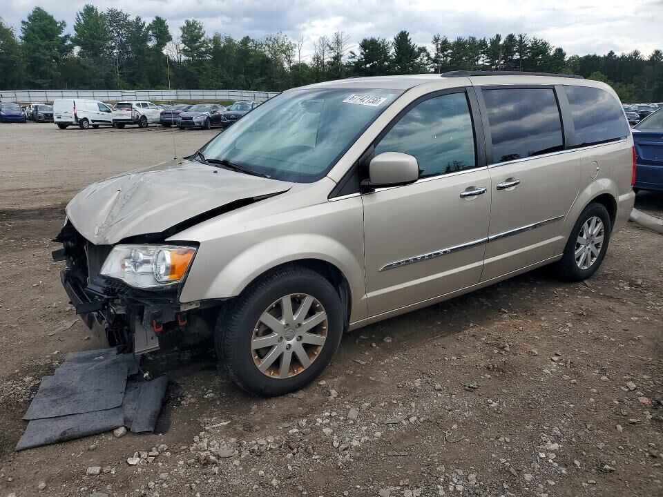 2015 CHRYSLER Town and Country