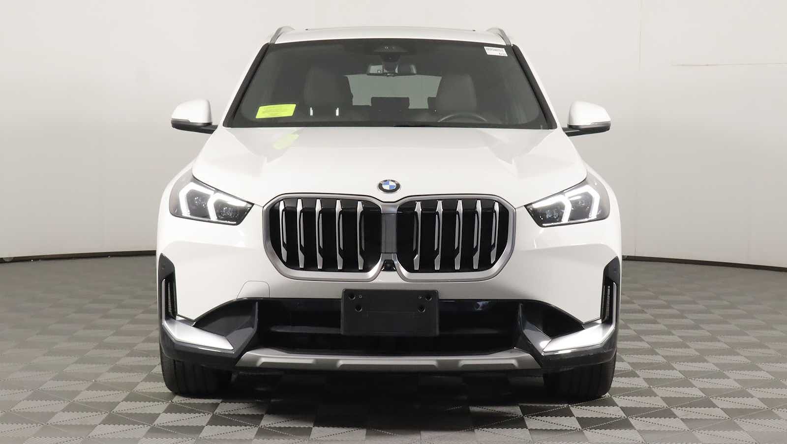 2025 BMW X1