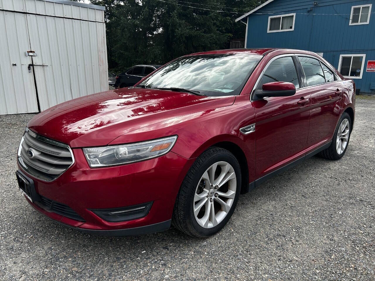 2013 FORD Taurus
