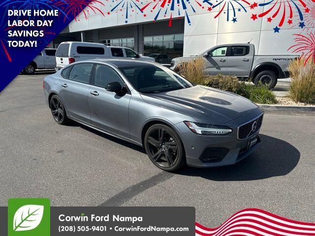 2020 VOLVO S90