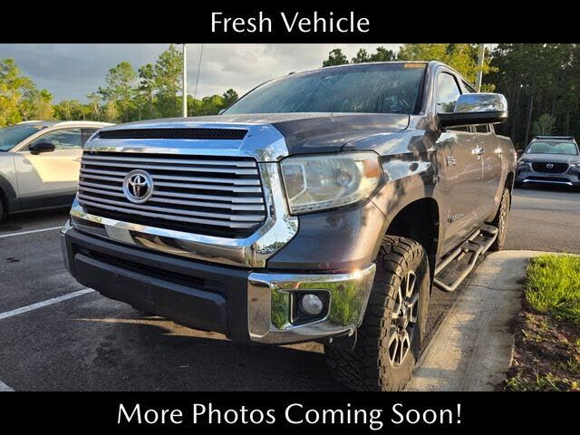 2017 TOYOTA Tundra