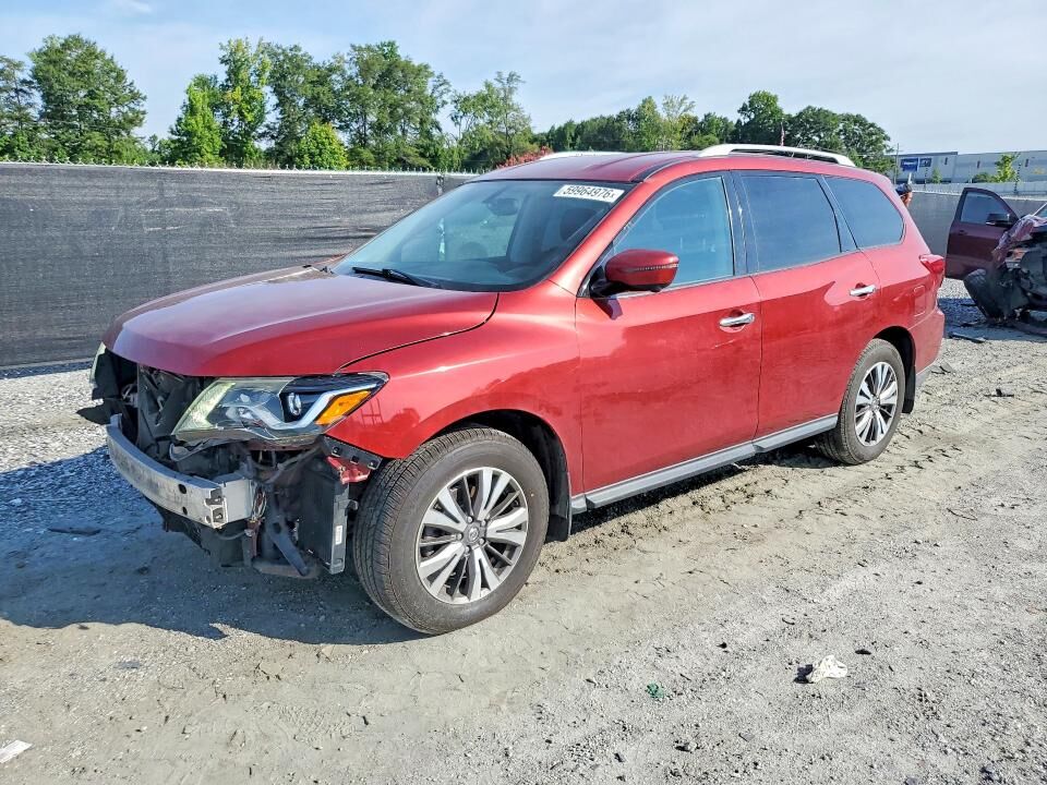2017 NISSAN Pathfinder