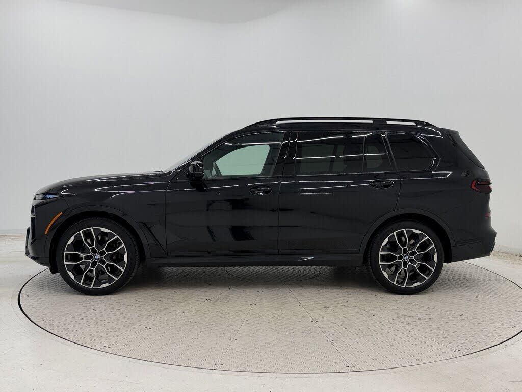 2024 BMW X7