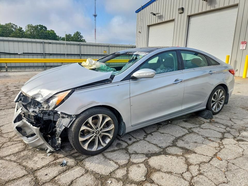 2013 HYUNDAI Sonata
