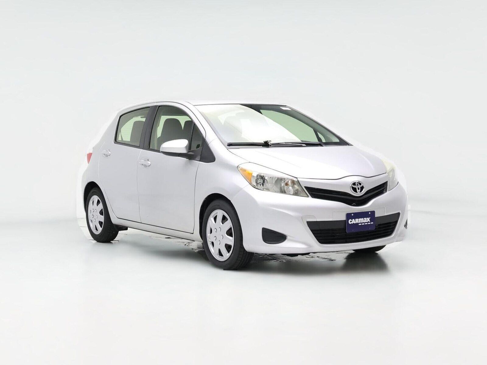 2014 TOYOTA Yaris