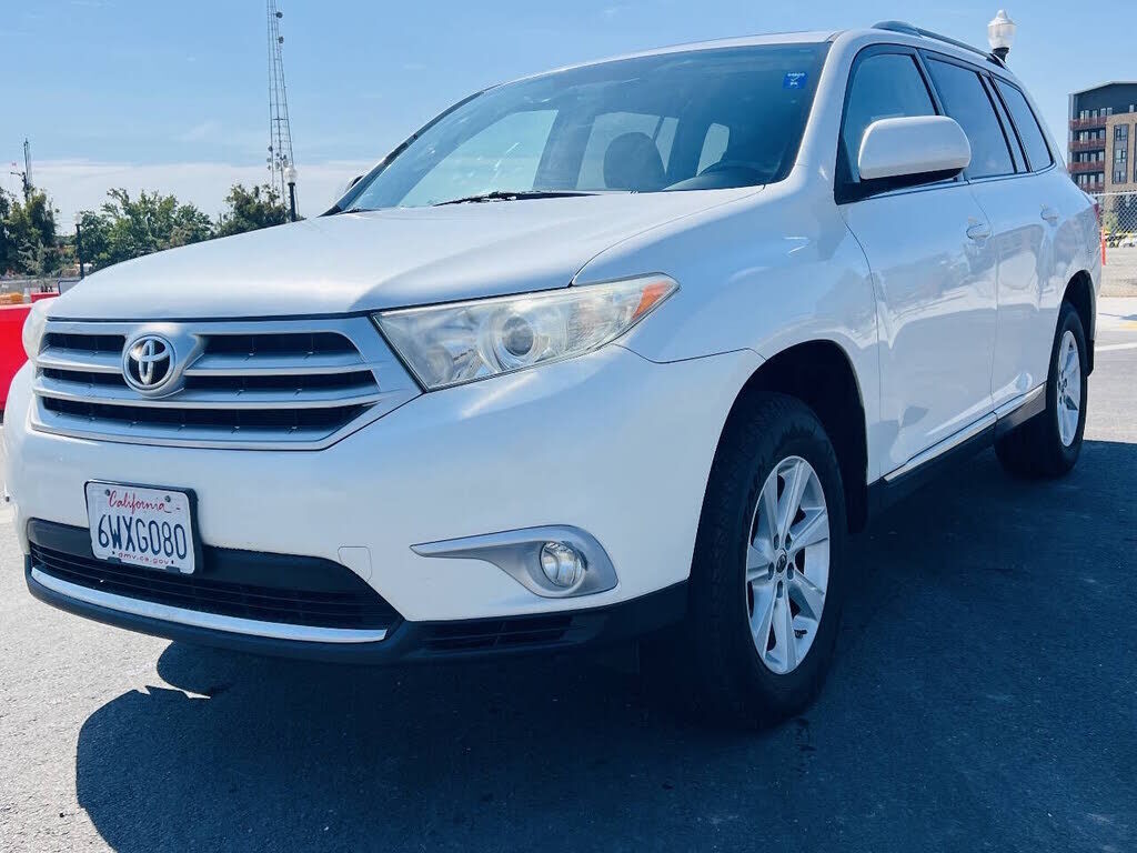 2012 TOYOTA Highlander
