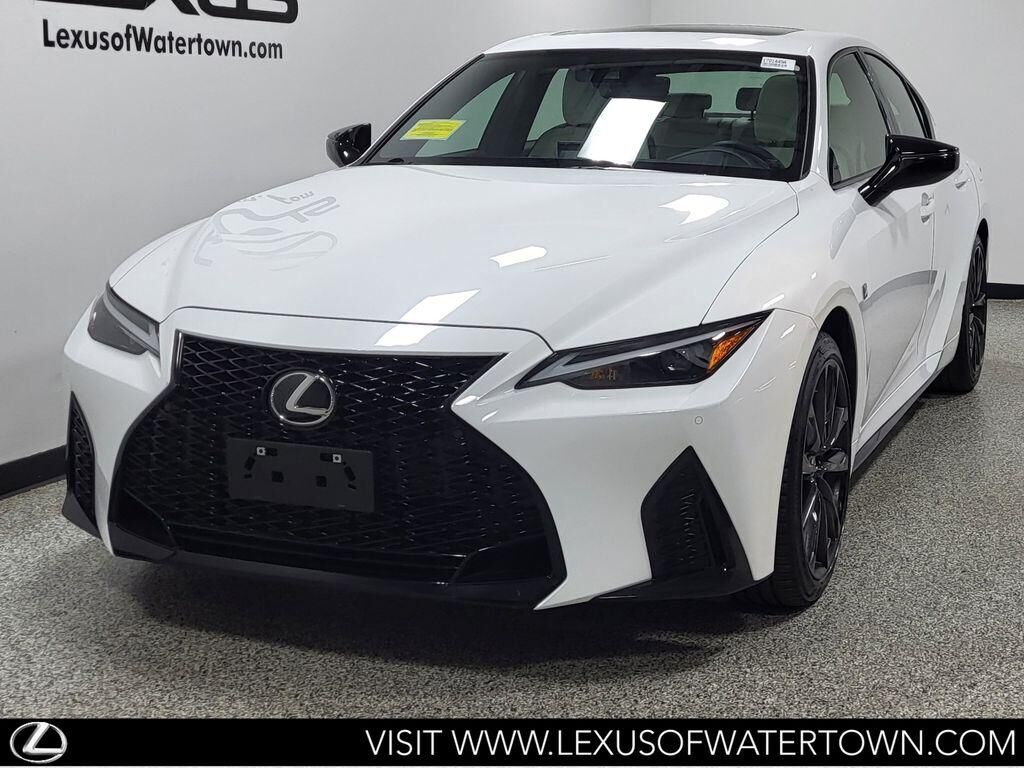 2025 Lexus IS