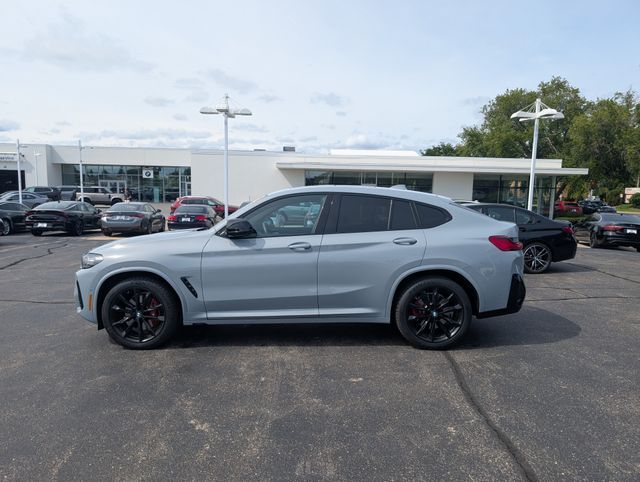 2025 BMW X4