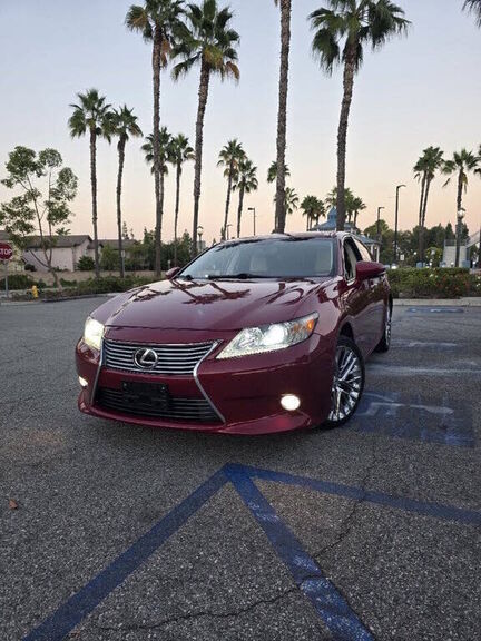 2013 LEXUS ES